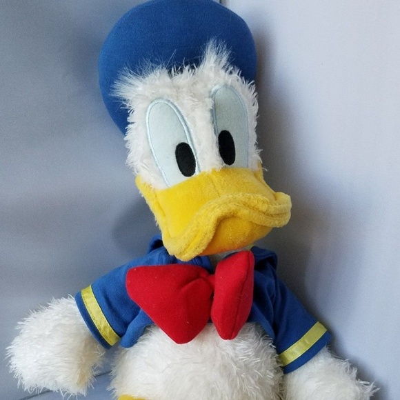 donald duck plush disney store